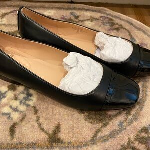Bandolino New with Box Faux Leather Cap Toe Low Block Heel Black Flats Size 9 M